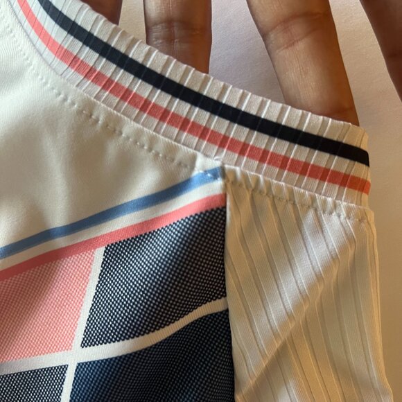 K-Swiss womens Fall endgame tank, Lucky in Love, Size Large - Picture 6 of 8